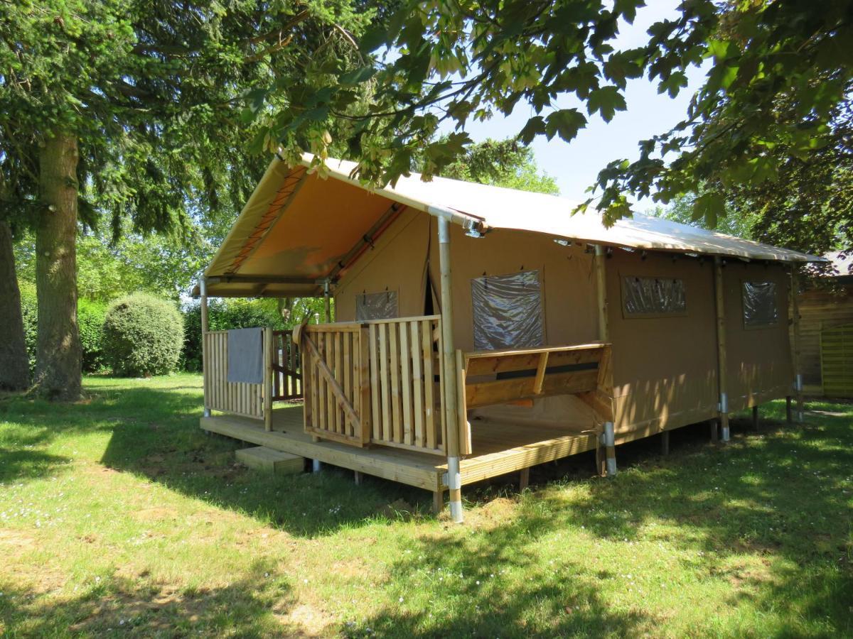 Camping De La Liez Hotel Peigney ภายนอก รูปภาพ